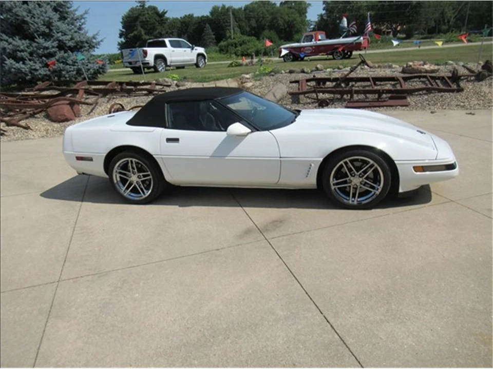 1995 Chevrolet Corvette C4 - Image 5 of 14