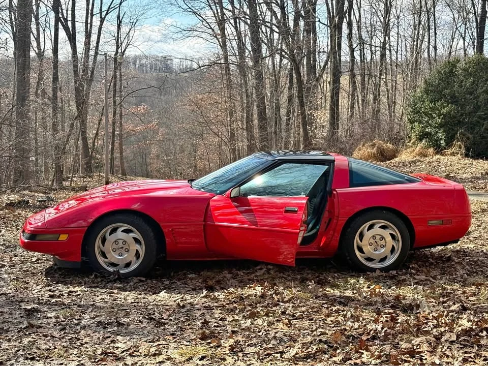 1995 Chevrolet Corvette C4 - Image 1 of 9
