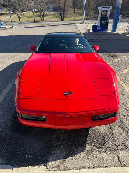 1995 Chevrolet Corvette C4 - Image 2 of 9