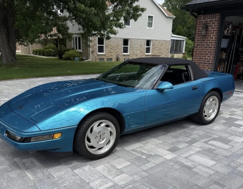 1995 Chevrolet Corvette C4 - Image 19 of 31