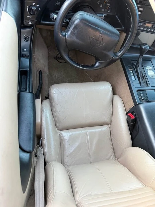 1995 Chevrolet Corvette C4 - Image 8 of 19