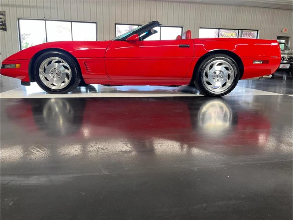 1995 Chevrolet Corvette C4 - Image 15 of 31