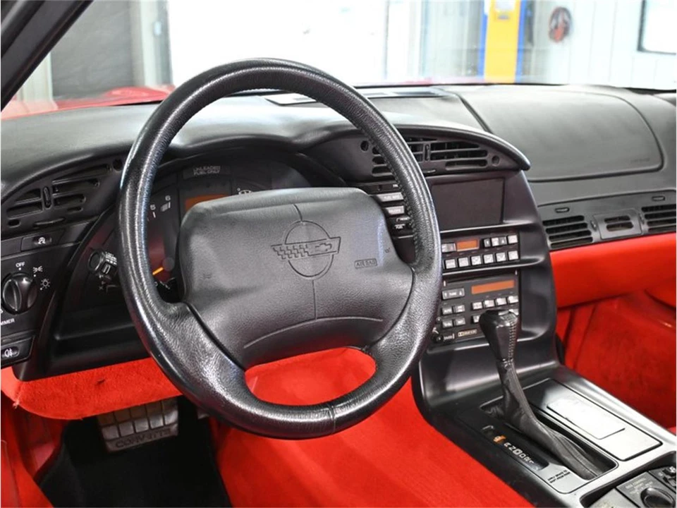 1995 Chevrolet Corvette C4 - Image 27 of 31
