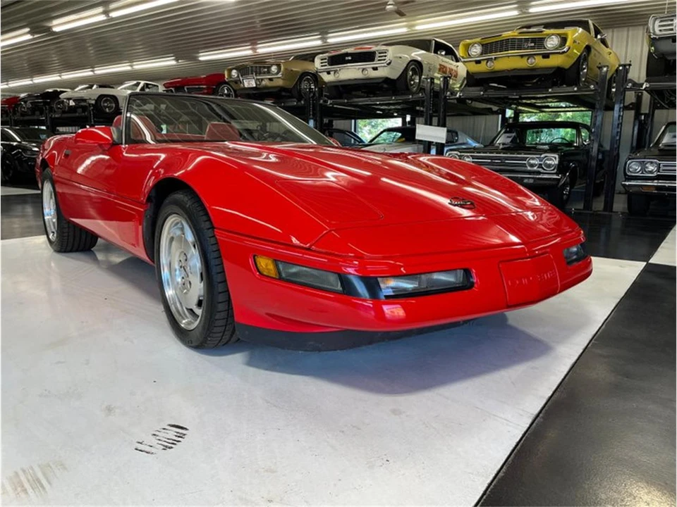1995 Chevrolet Corvette C4 - Image 2 of 31