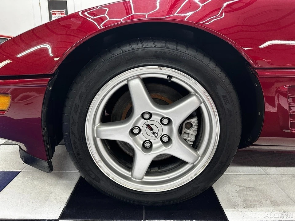 1995 Chevrolet Corvette C4 - Image 12 of 24