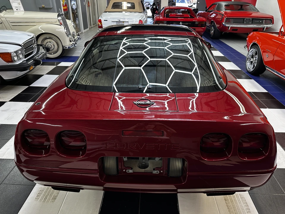 1995 Chevrolet Corvette C4 - Image 8 of 31