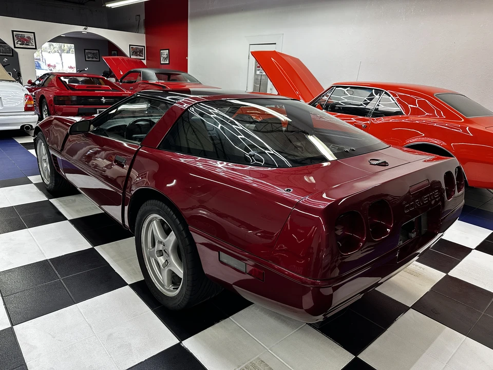 1995 Chevrolet Corvette C4 - Image 5 of 31