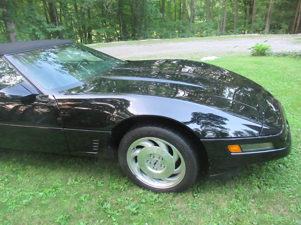 1995 Chevrolet Corvette C4 - Image 9 of 31