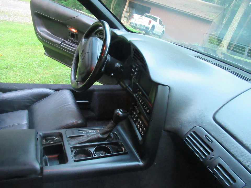 1995 Chevrolet Corvette C4 - Image 15 of 31