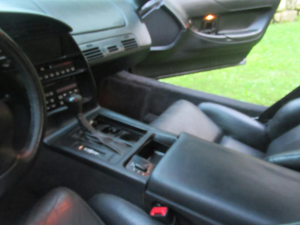1995 Chevrolet Corvette C4 - Image 18 of 31