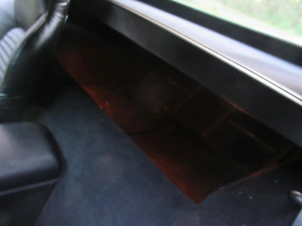 1995 Chevrolet Corvette C4 - Image 19 of 31