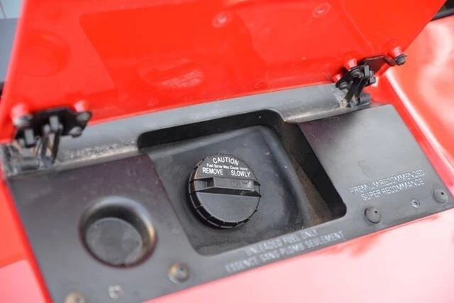1995 Chevrolet Corvette C4 - Image 28 of 31