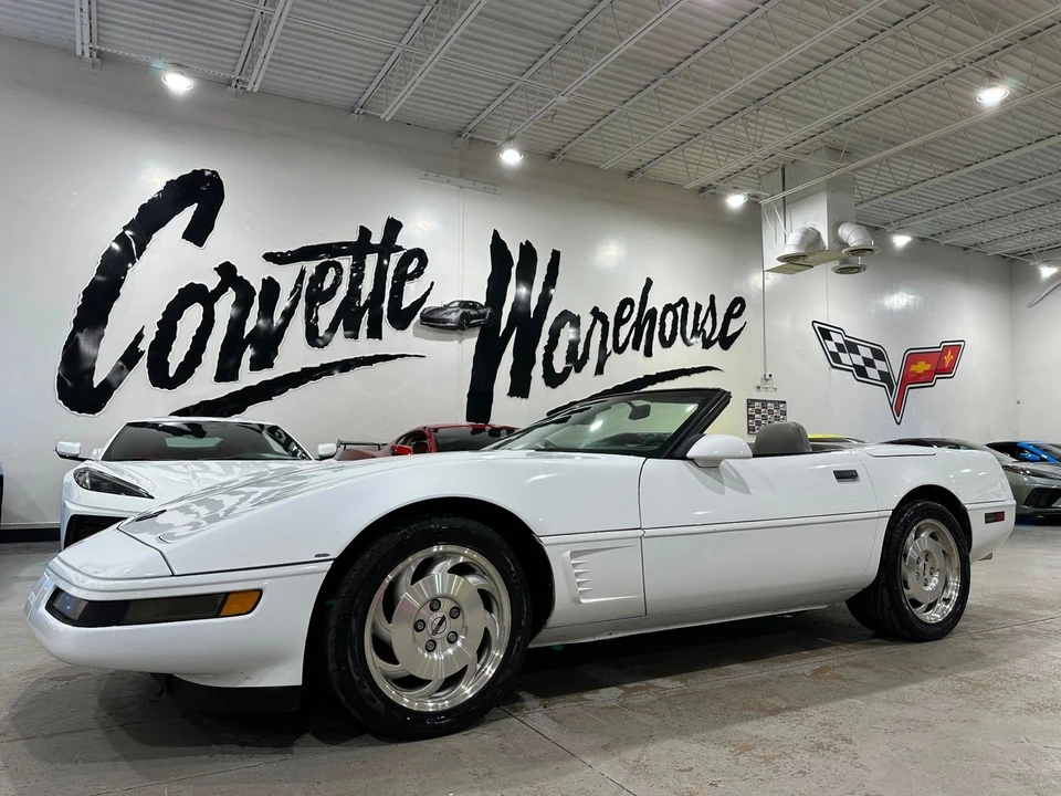1995 Chevrolet Corvette C4 - Image 17 of 21