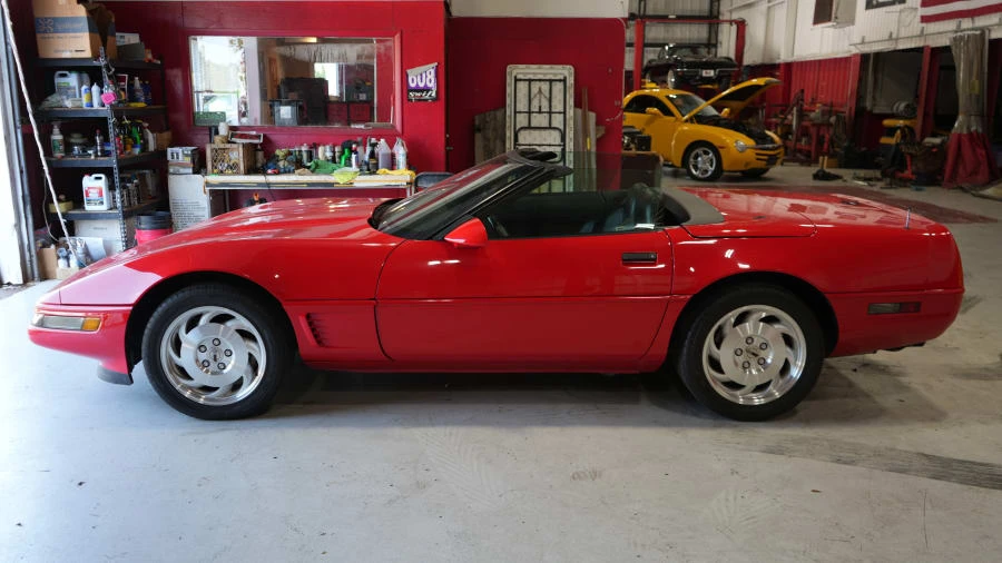 1995 Chevrolet Corvette C4 - Image 15 of 31