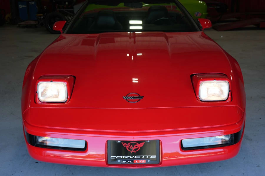 1995 Chevrolet Corvette C4 - Image 25 of 31