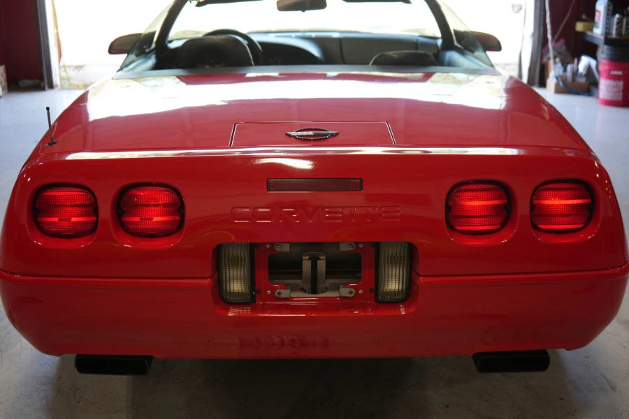 1995 Chevrolet Corvette C4 - Image 30 of 31
