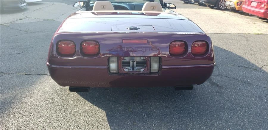1995 Chevrolet Corvette C4 - Image 8 of 12