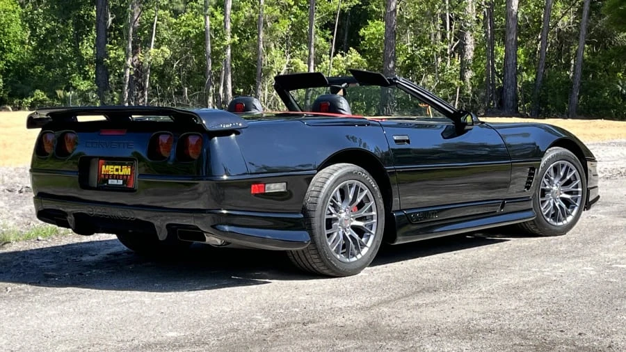 1995 Chevrolet Corvette C4 - Image 9 of 25