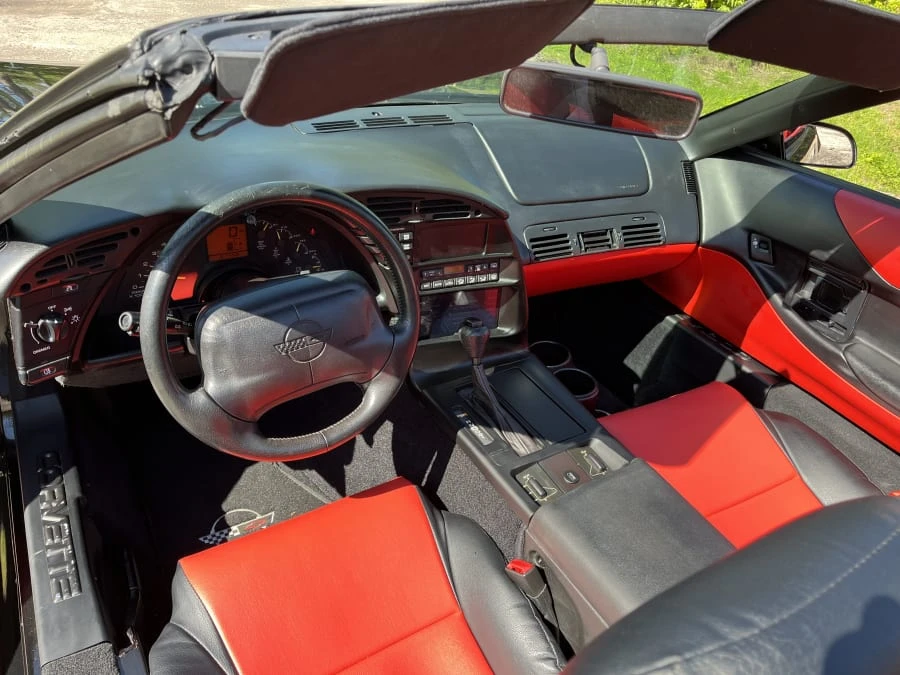 1995 Chevrolet Corvette C4 - Image 17 of 25