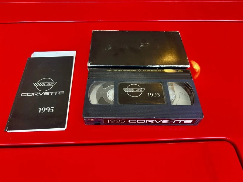 1995 Chevrolet Corvette C4 - Image 24 of 29