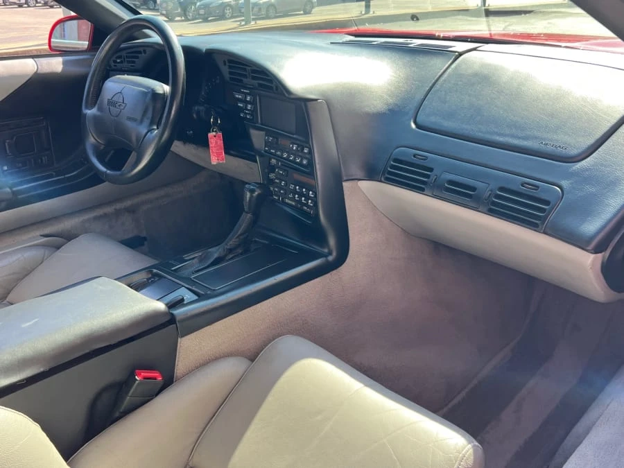 1995 Chevrolet Corvette C4 - Image 8 of 11