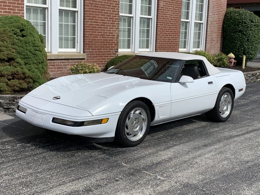 1995 Chevrolet Corvette C4 - Image 8 of 12