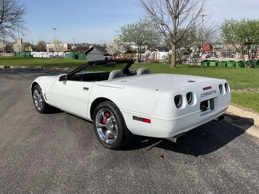 1995 Chevrolet Corvette C4 - Image 3 of 11
