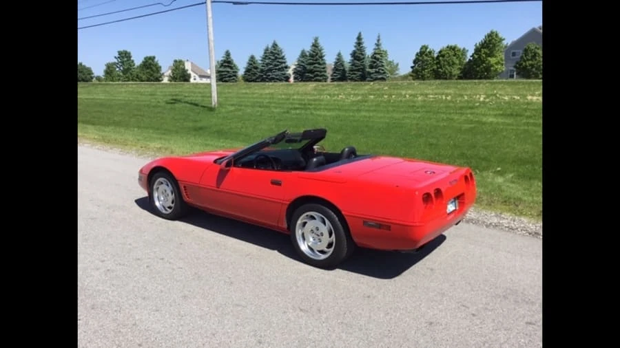 1995 Chevrolet Corvette C4 - Image 3 of 12