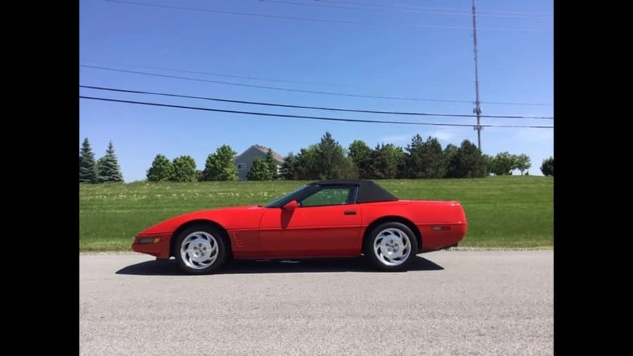 1995 Chevrolet Corvette C4 - Image 2 of 12