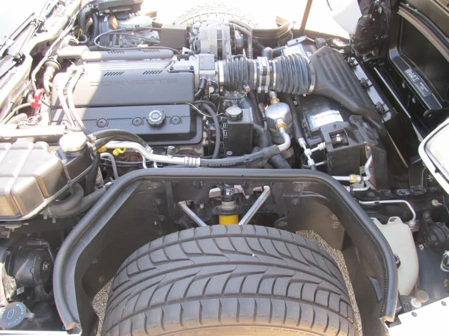 1995 Chevrolet Corvette C4 - Image 6 of 9