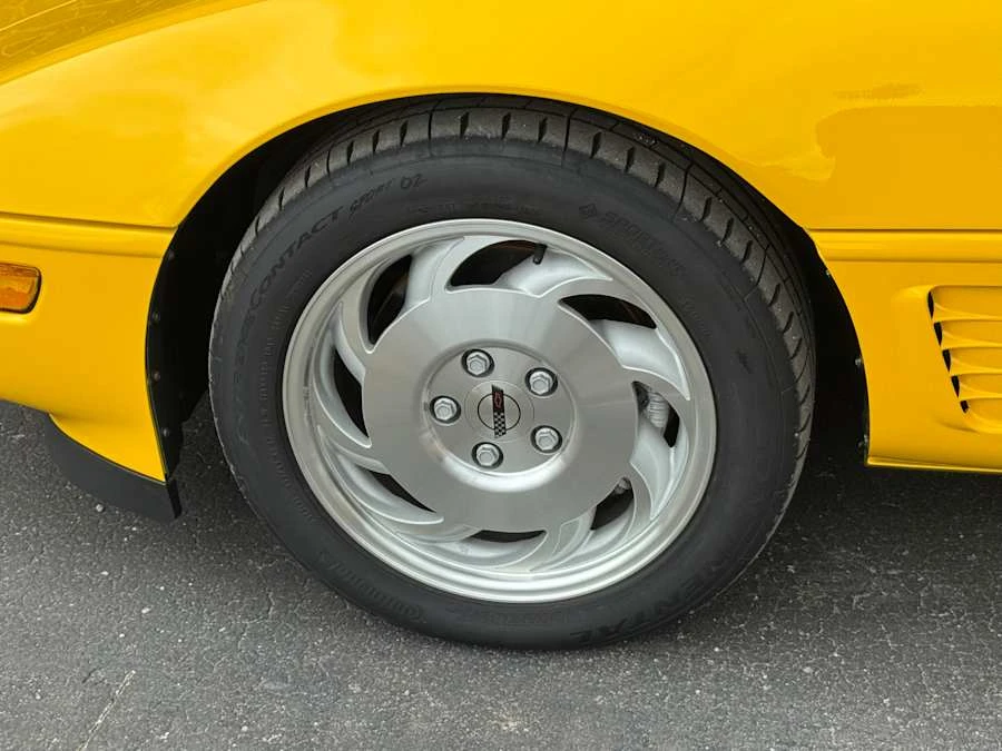 1995 Chevrolet Corvette C4 - Image 5 of 19