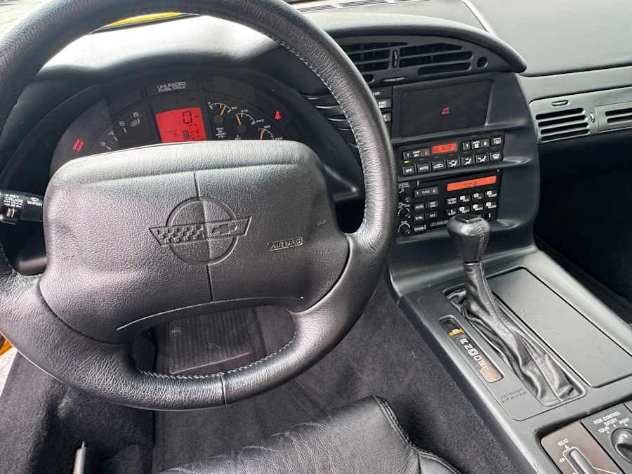 1995 Chevrolet Corvette C4 - Image 9 of 19