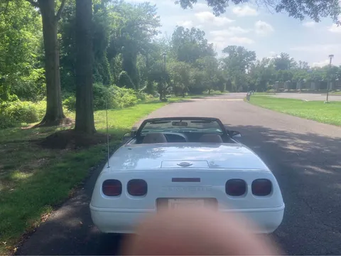 1995 Chevrolet Corvette C4 - Image 4 of 15