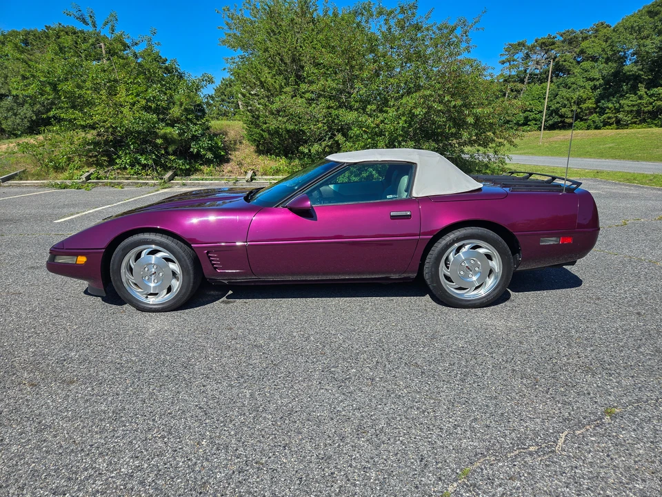 1995 Chevrolet Corvette C4 - Image 16 of 31