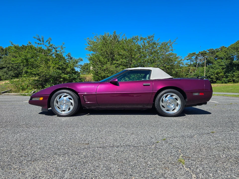 1995 Chevrolet Corvette C4 - Image 18 of 31
