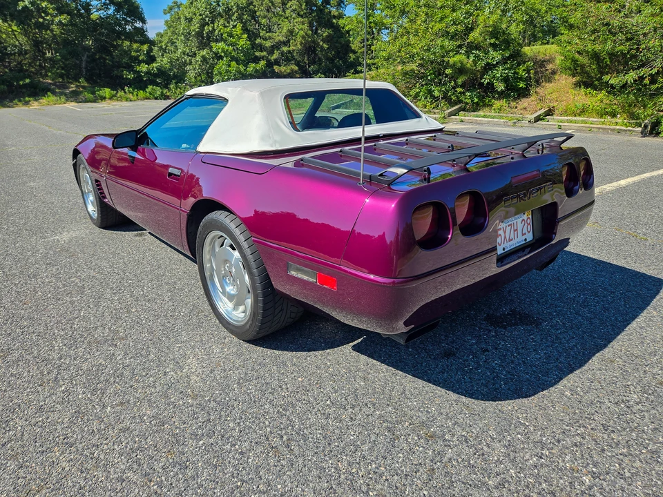 1995 Chevrolet Corvette C4 - Image 19 of 31