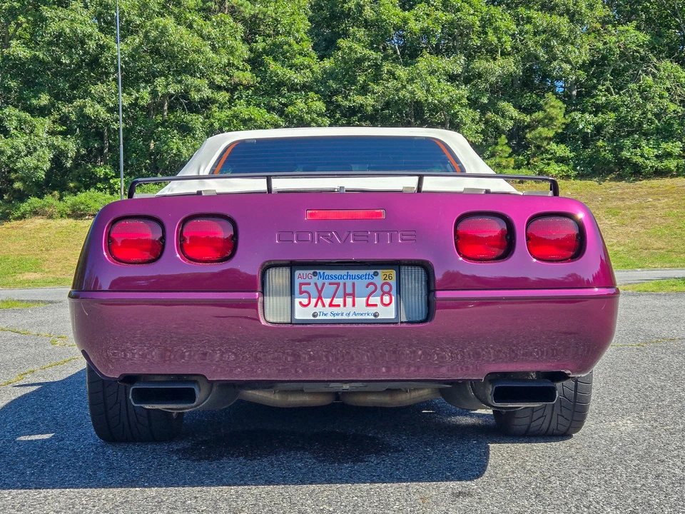 1995 Chevrolet Corvette C4 - Image 27 of 31