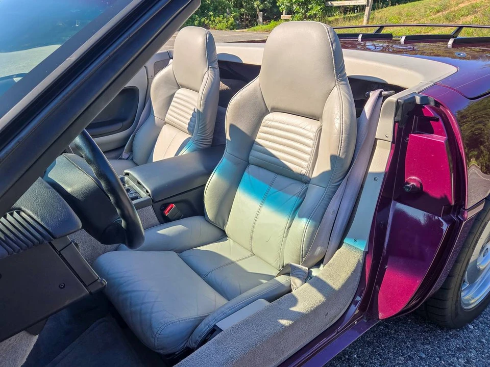 1995 Chevrolet Corvette C4 - Image 18 of 20