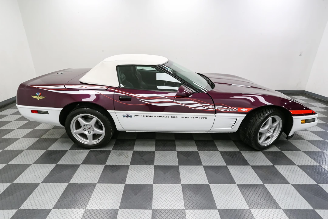 1995 Chevrolet Corvette C4 - Image 24 of 31