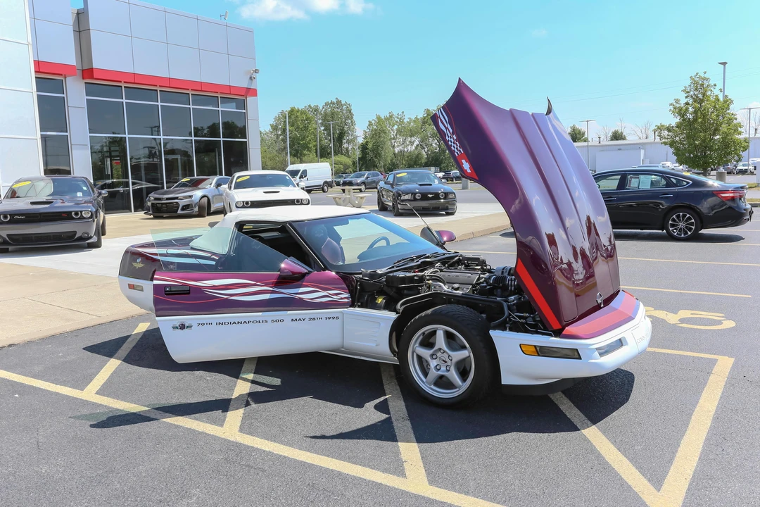 1995 Chevrolet Corvette C4 - Image 27 of 31