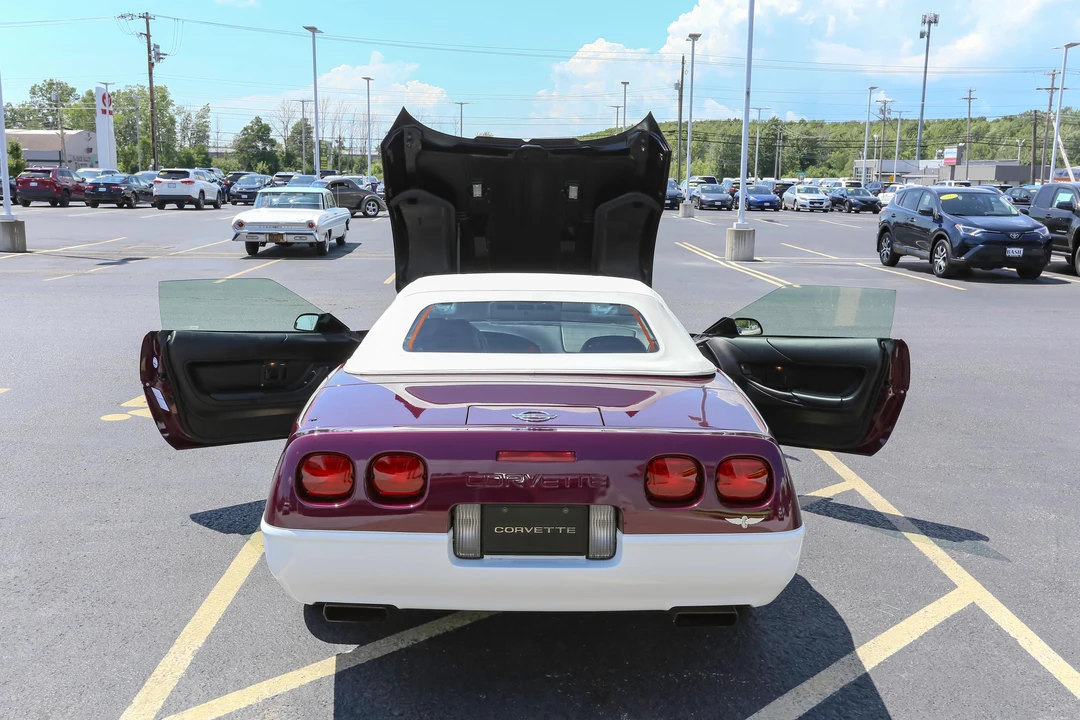 1995 Chevrolet Corvette C4 - Image 22 of 31