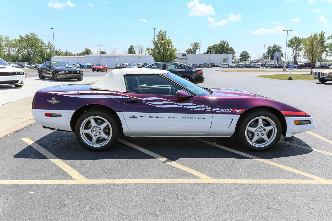 1995 Chevrolet Corvette C4 - Image 23 of 31