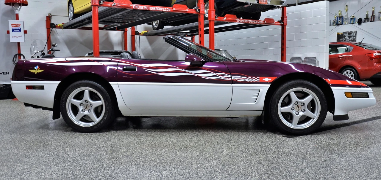 1995 Chevrolet Corvette C4 - Image 25 of 31