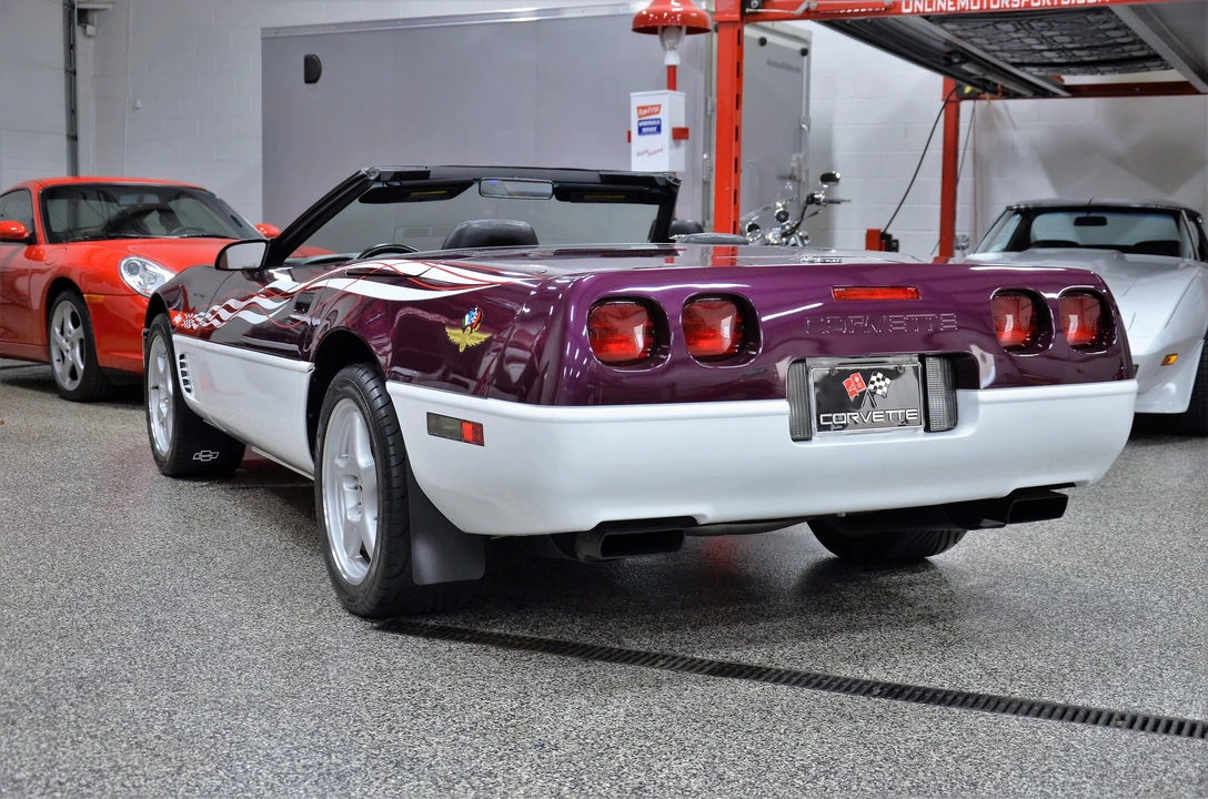 1995 Chevrolet Corvette C4 - Image 18 of 31