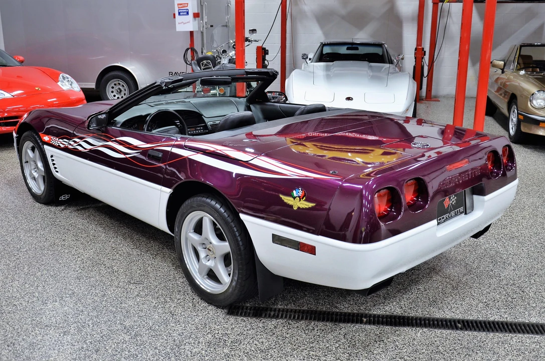 1995 Chevrolet Corvette C4 - Image 16 of 31