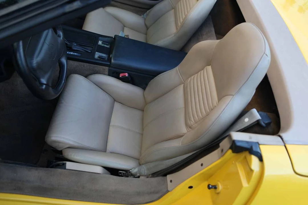 1995 Chevrolet Corvette C4 - Image 14 of 23
