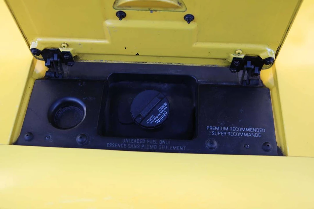 1995 Chevrolet Corvette C4 - Image 9 of 23