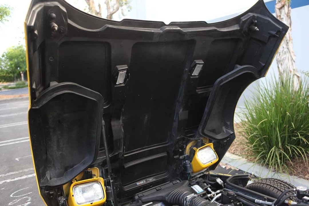 1995 Chevrolet Corvette C4 - Image 19 of 23