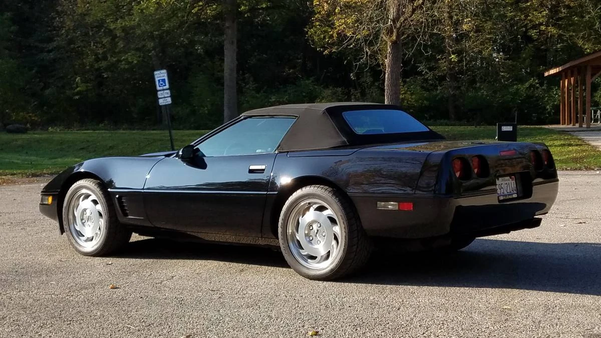 1995 Chevrolet Corvette C4 - Image 3 of 9