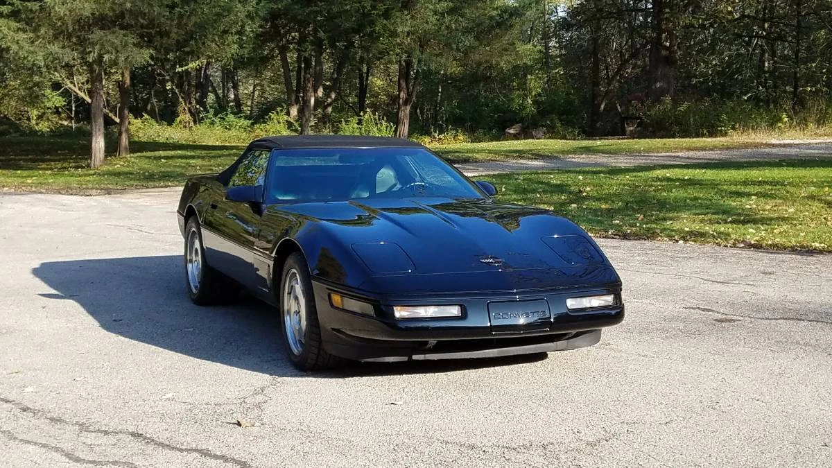 1995 Chevrolet Corvette C4 - Image 2 of 9